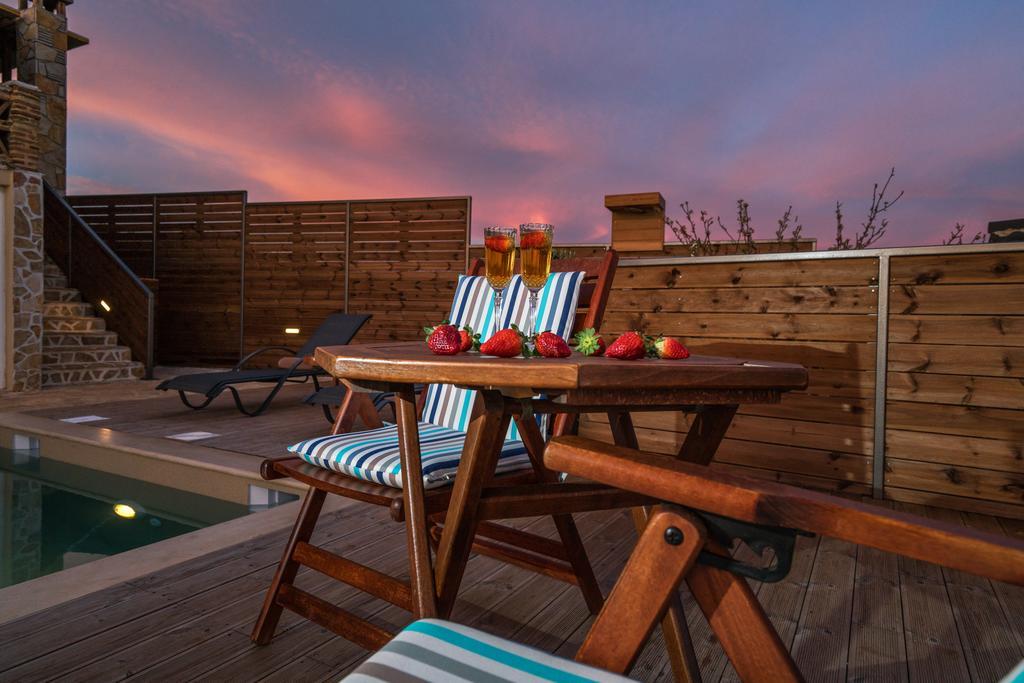 Villa Tramonto With Private Heated Pool, By Zantewize Volimes Exterior photo